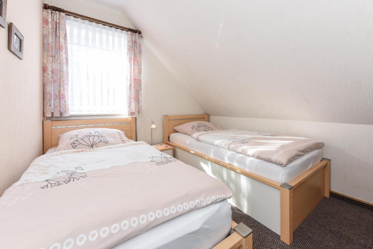 Ferienwohnungen Im Haus Am Wattenmeer Neuharlingersiel Kültér fotó
