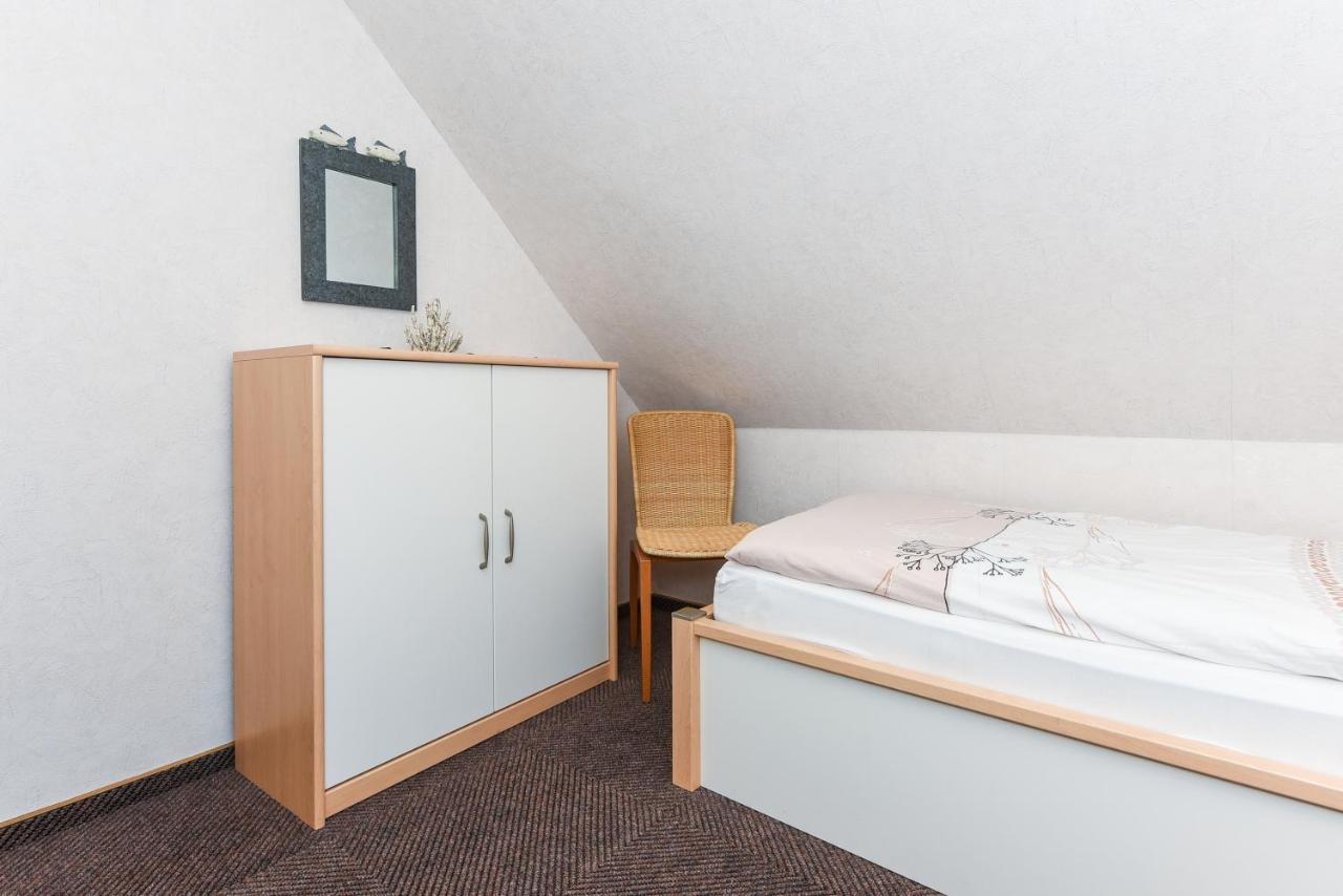 Ferienwohnungen Im Haus Am Wattenmeer Neuharlingersiel Kültér fotó